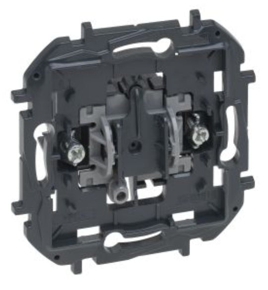 Legrand 864006 - Niloé Step - Comutador de Escada 10 AX - 250 V~